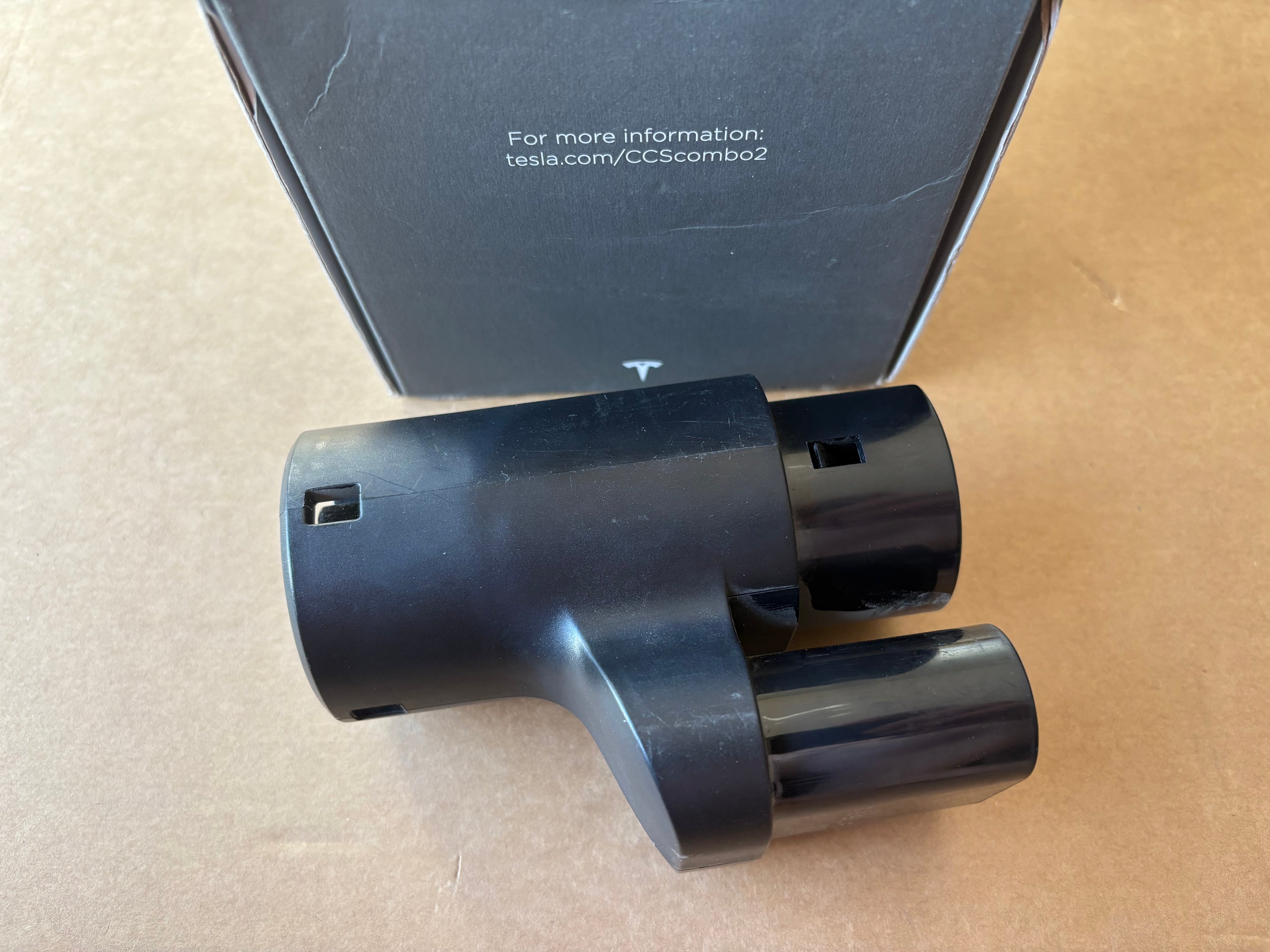 Tesla Model S/X CCS Combo 2 Adapter