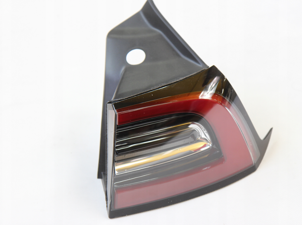 Tesla Model 3/Y Baklys Høyre (Global)